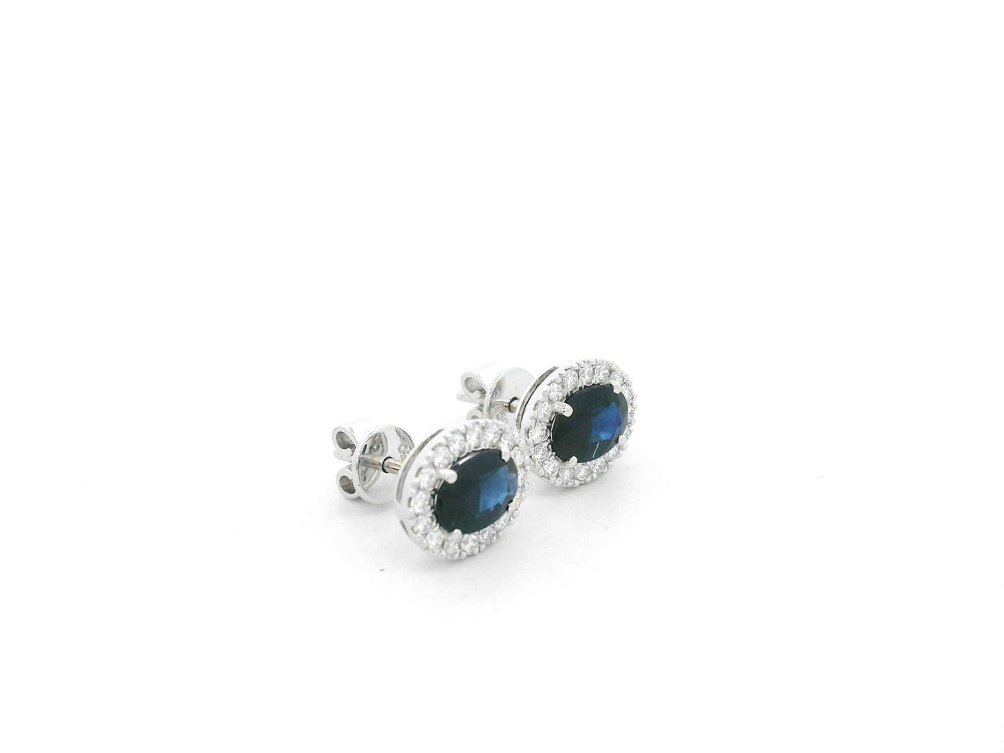18K white gold blue sapphire diamond halo stud earrings – Emirates Diamonds