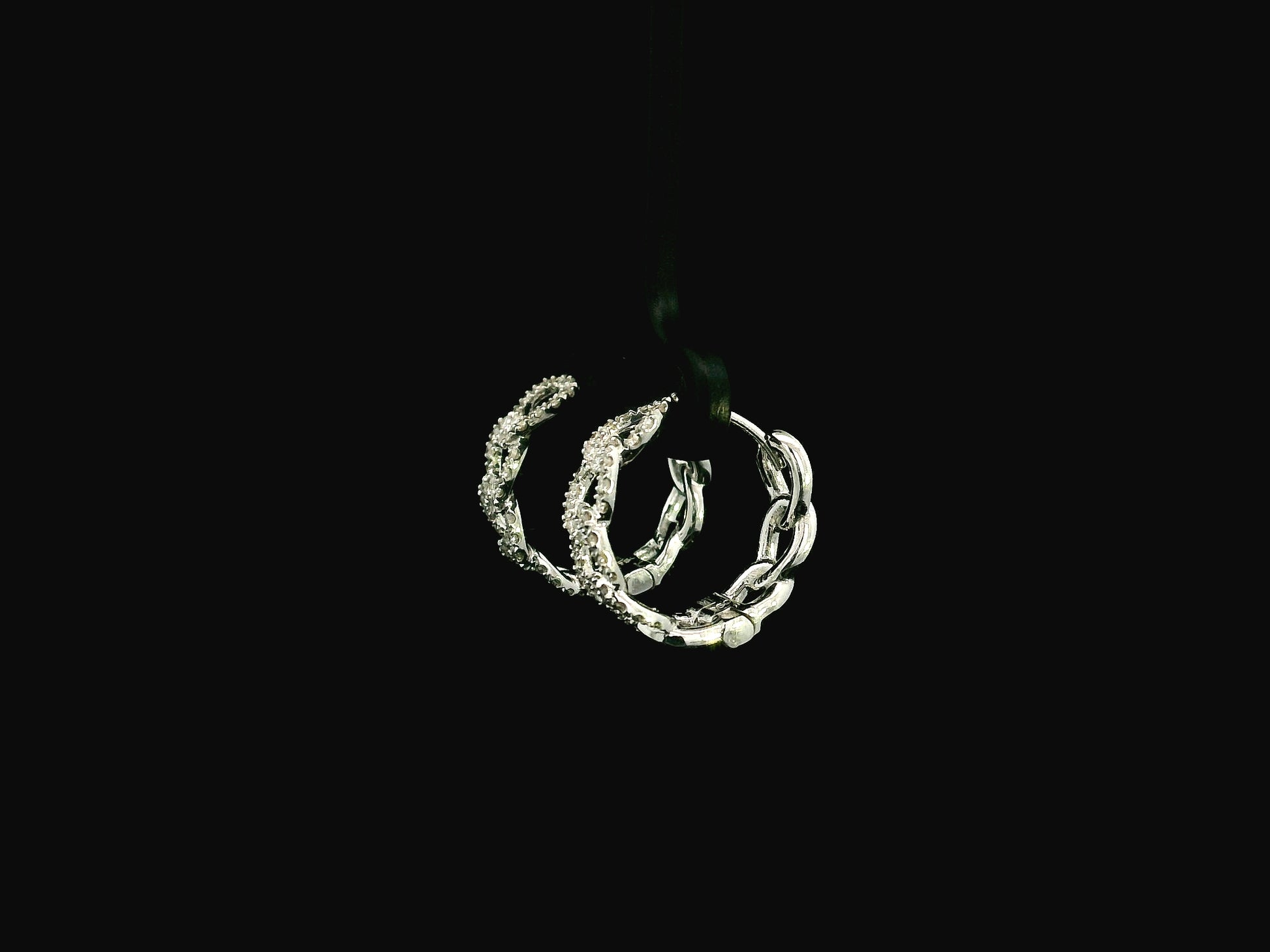 Diamond chain link hoop earrings in 18K white gold with 0.51 carat diamonds