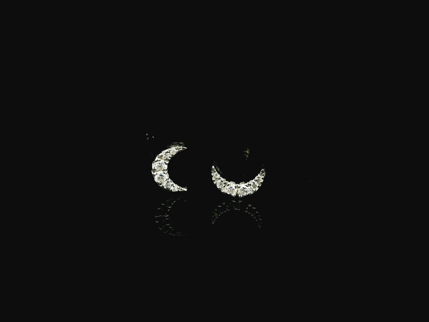 Diamond crescent moon stud earrings in 18K white gold Emirates Diamonds