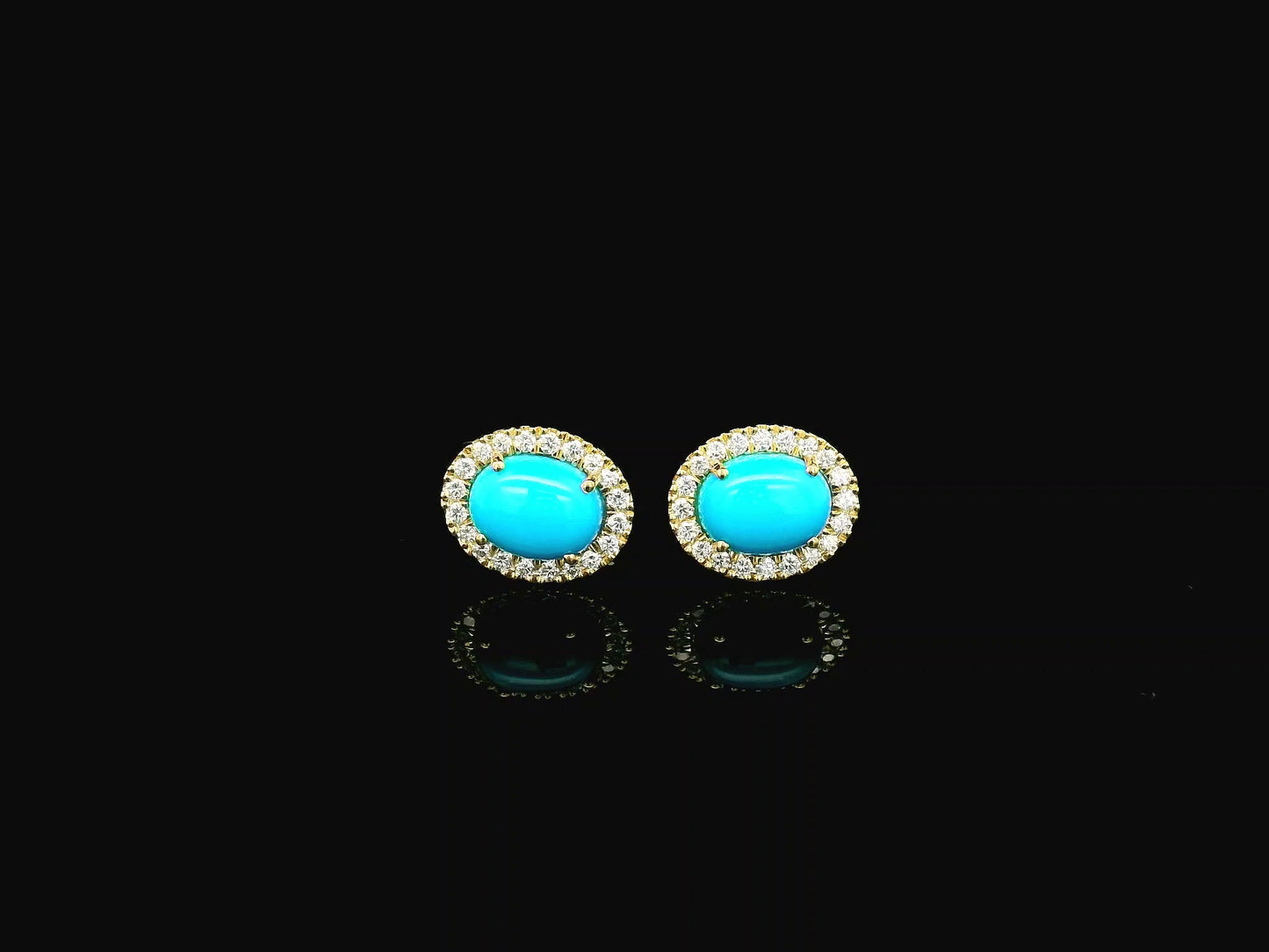 Turquoise and diamond halo stud earrings in 18K yellow gold