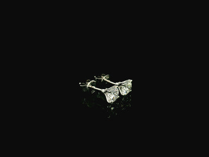 18K white gold diamond stud earrings 1.01 carat round brilliant GIA certified VS2 F color classic solitaire