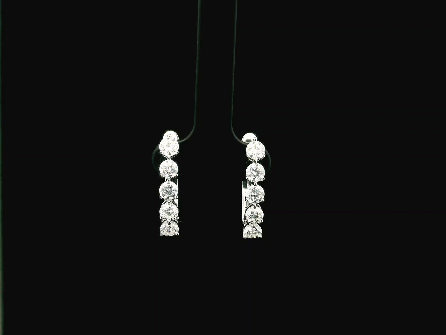 18K white gold diamond hoop earrings with 2.11 carat round natural diamonds