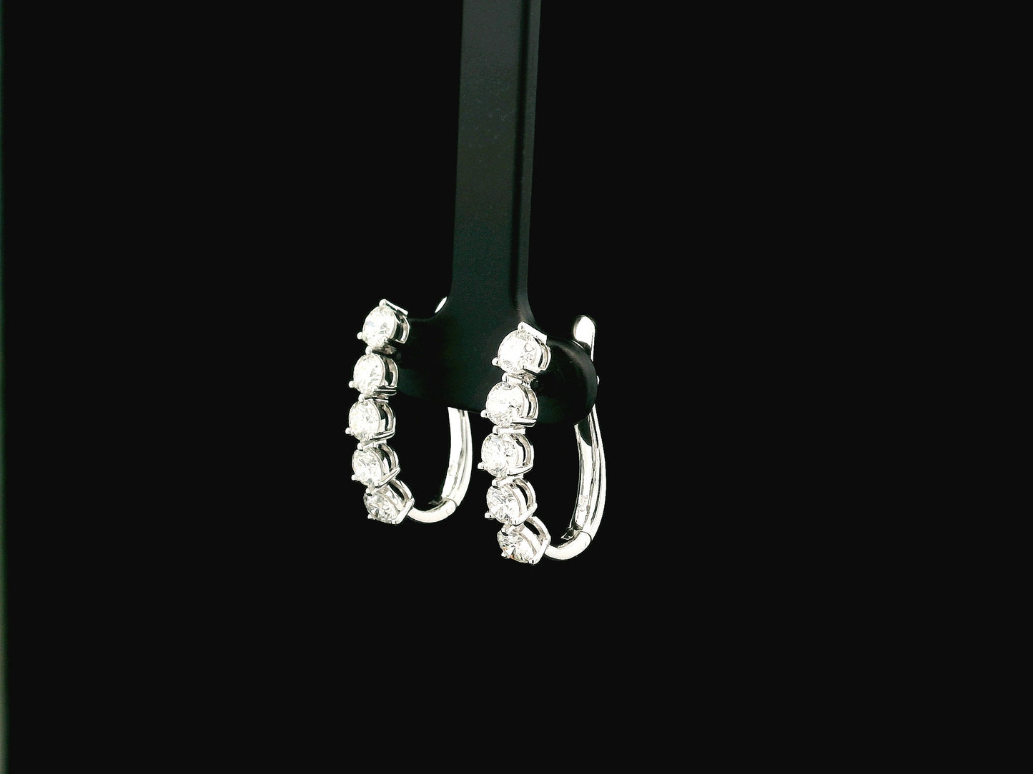 18K white gold diamond hoop earrings with 2.11 carat round natural diamonds