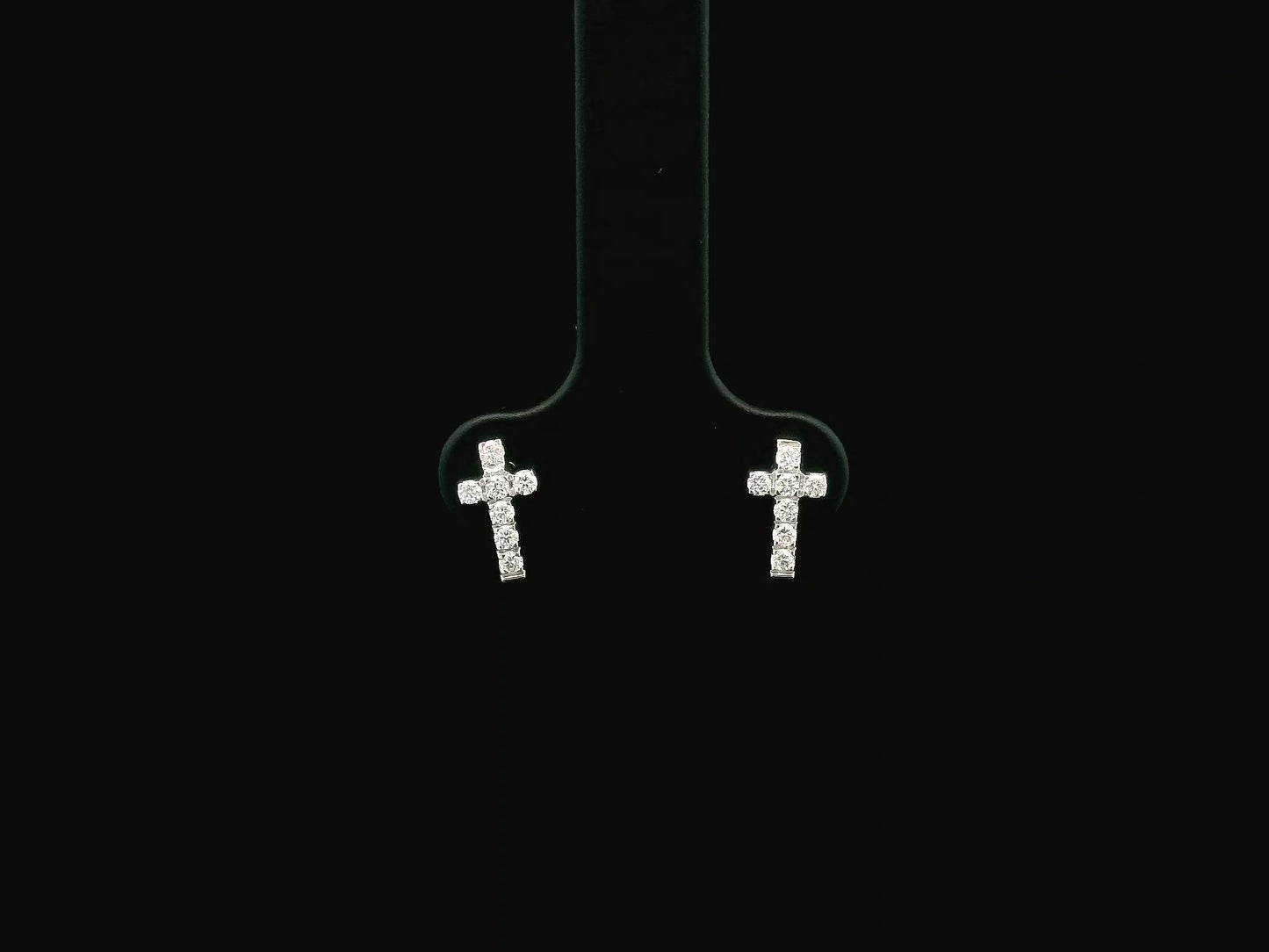 18K white gold diamond cross stud earrings with natural diamonds