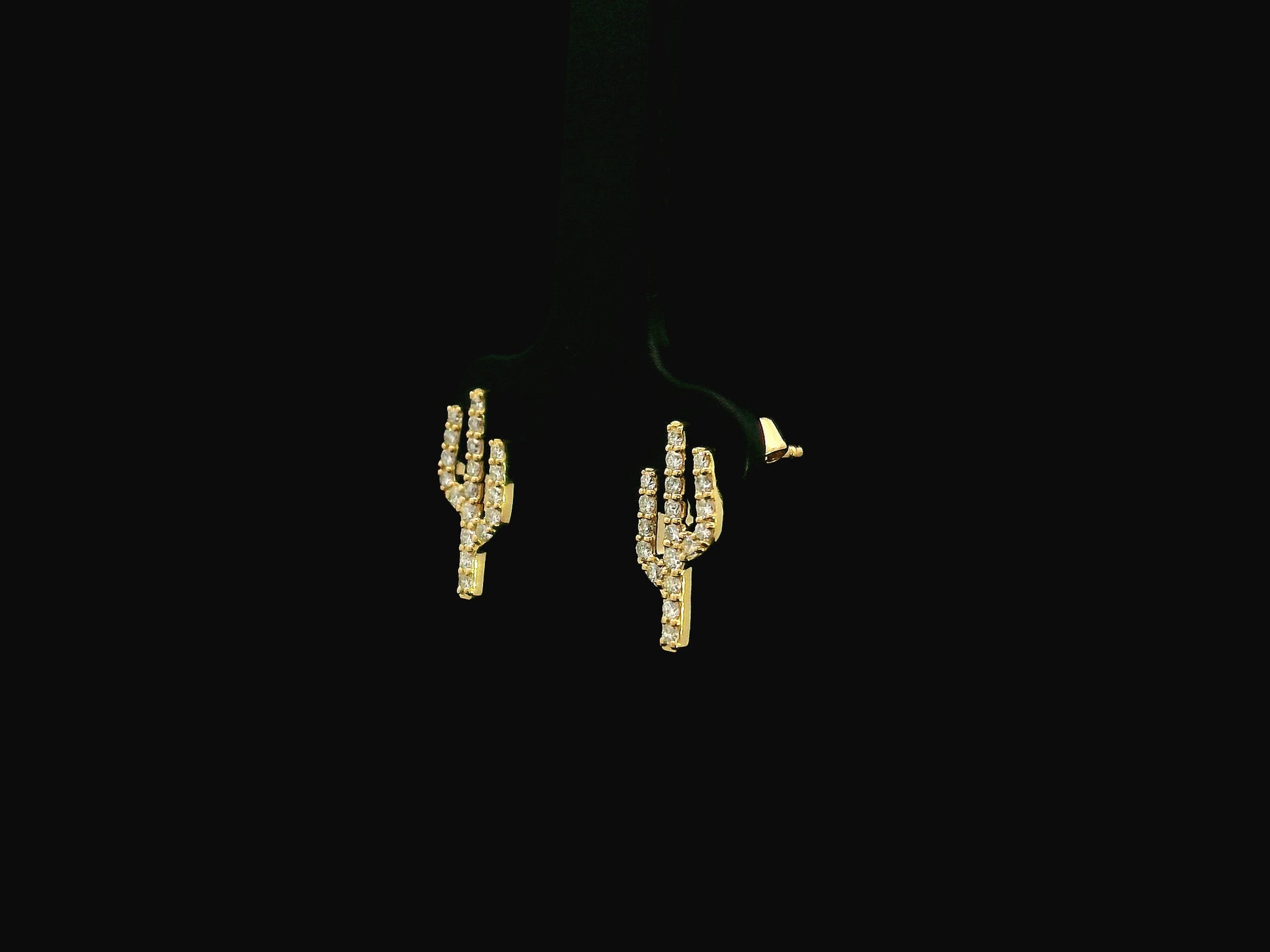 18K yellow gold cactus stud earrings featuring 0.29 carat natural diamonds with butterfly push back closures.