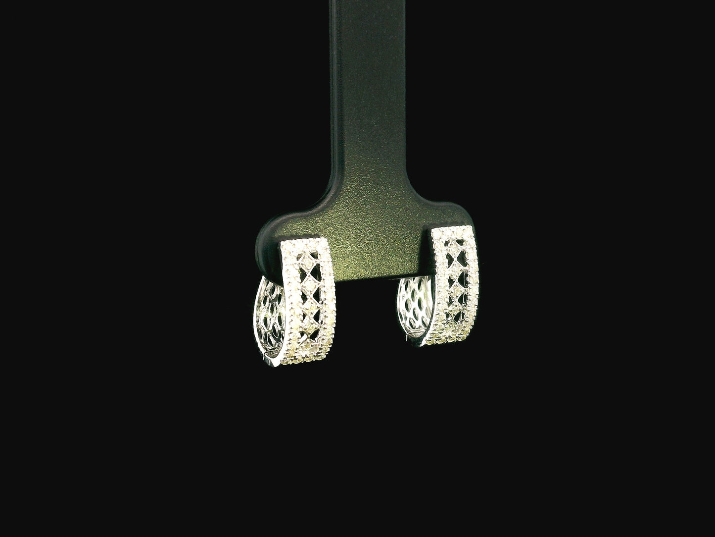 18K white gold diamond hoop earrings featuring 0.30 carat natural diamonds in a modern rectangular hoop design with hinged closures.