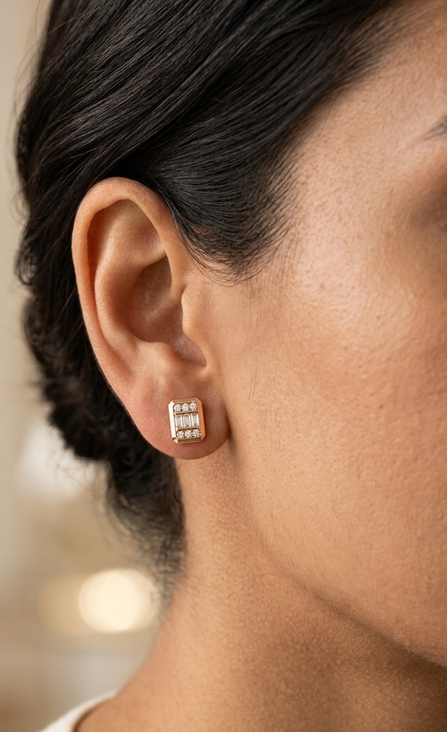 Baguette & Round Diamond Stud Earrings in 18K Rose Gold