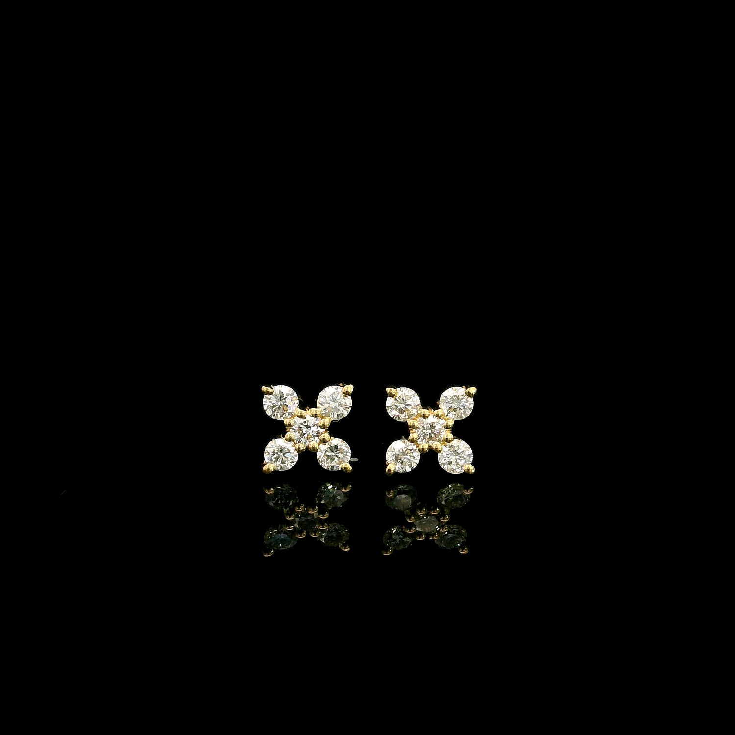 18K Yellow Gold Diamond Stud Earrings featuring a five round brilliant diamond cluster with a total diamond weight of 0.32 carat.