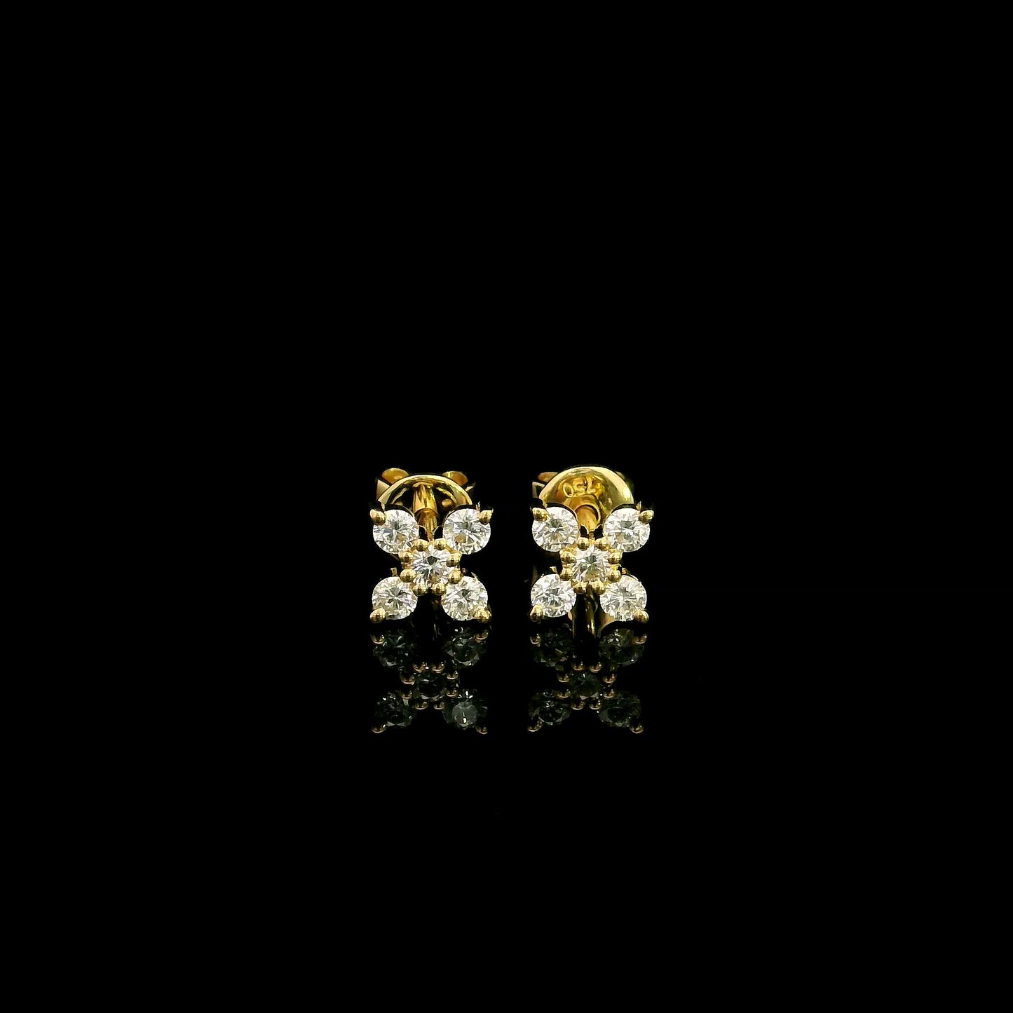 18K Yellow Gold Diamond Stud Earrings featuring a five round brilliant diamond cluster with a total diamond weight of 0.32 carat.