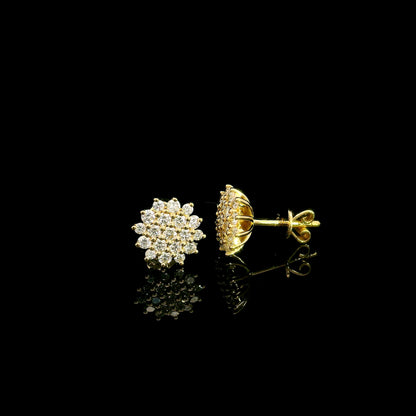 18K Yellow Gold Diamond Cluster Stud Earrings with 0.68 Carat Natural Diamonds