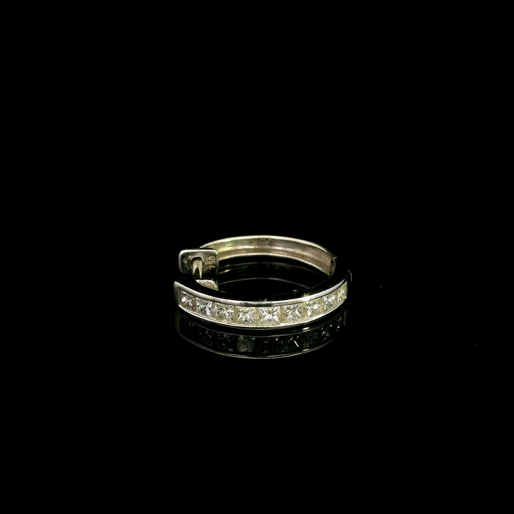 Men’s single diamond hoop earring in 18K white gold with princess cut diamonds