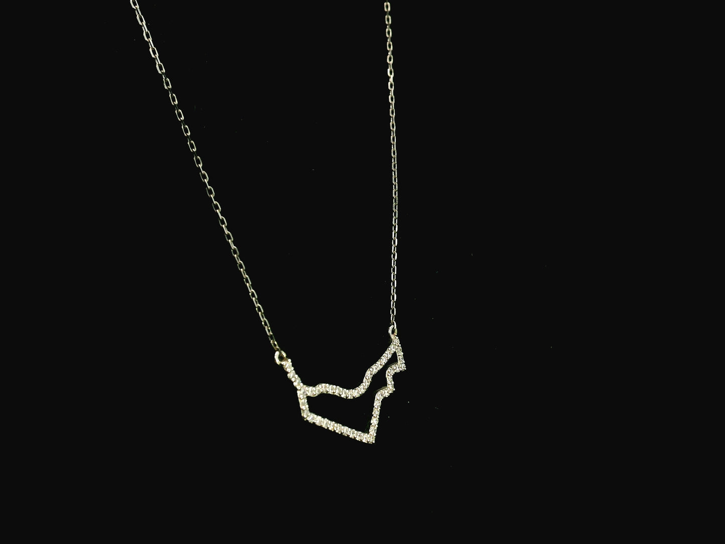 Diamond UAE map necklace in 18K white gold with pavé diamonds
