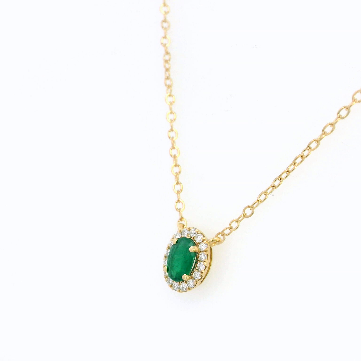 18K Gold Oval-Cut Emerald and Diamond Halo Birthstone Pendant – 0.40ct Emerald, 0.13ct Diamonds