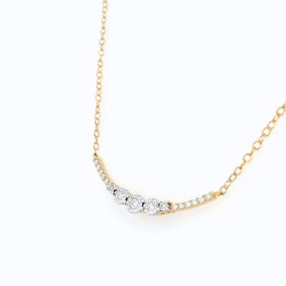 18K Gold Diamond Necklace with Miracle Plate Setting – 0.16 Carat Diamonds