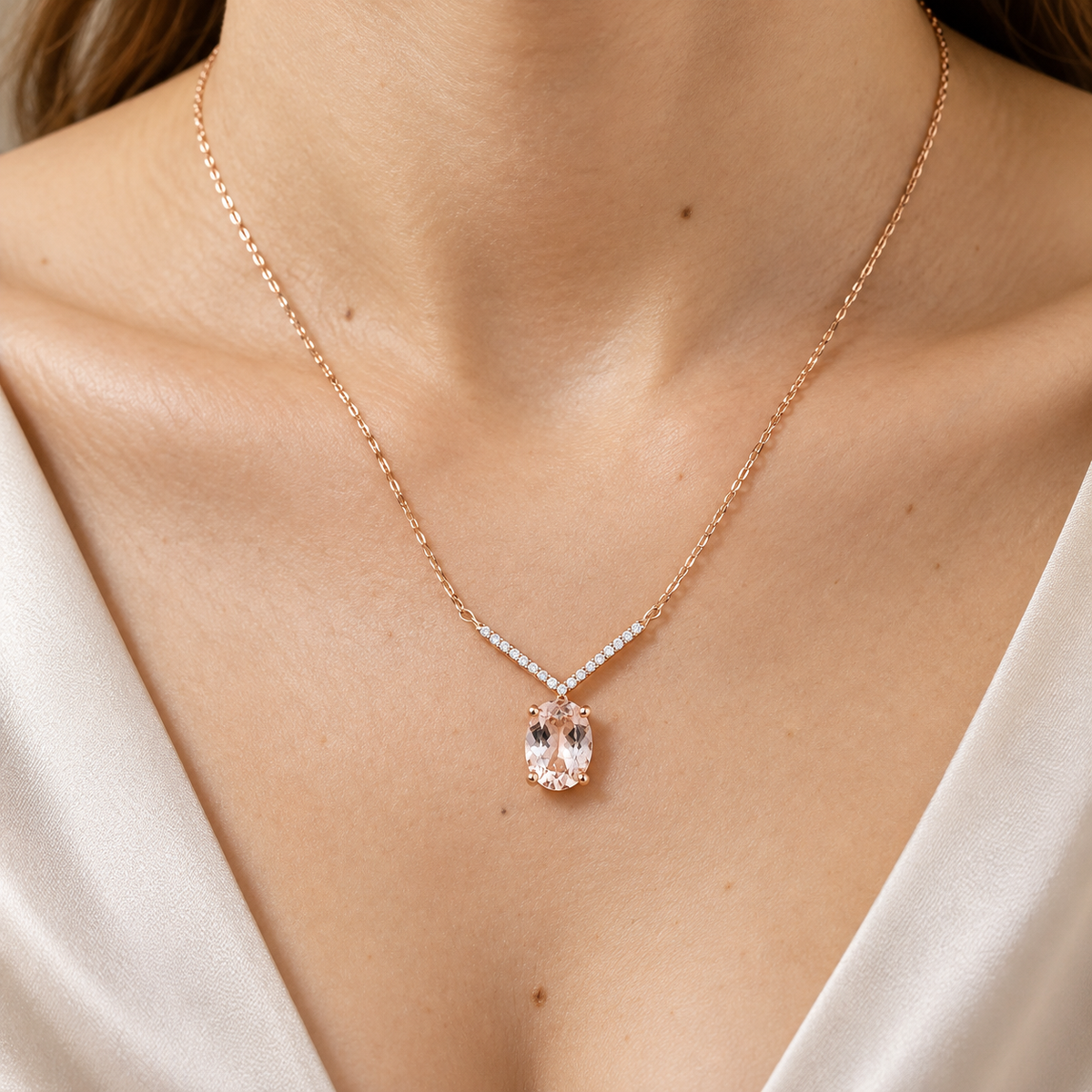Morganite and Diamond Necklace in 18K Rose Gold