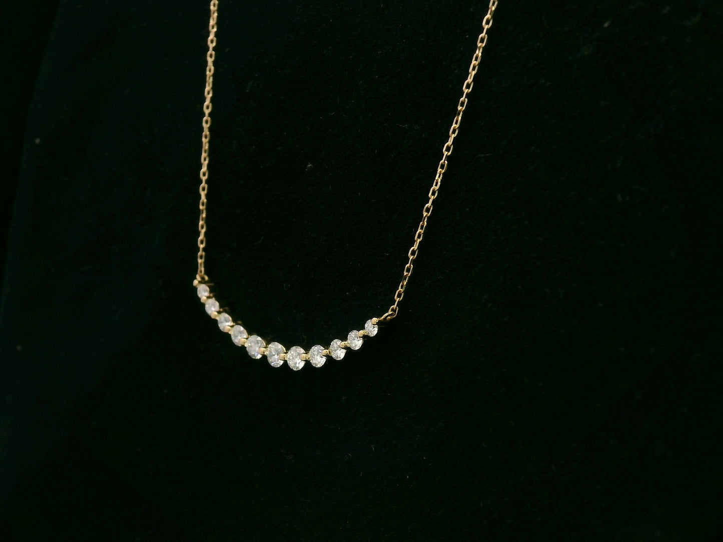 18K yellow gold graduated diamond bar necklace – 0.47ct round brilliant diamonds, Emirates Diamonds