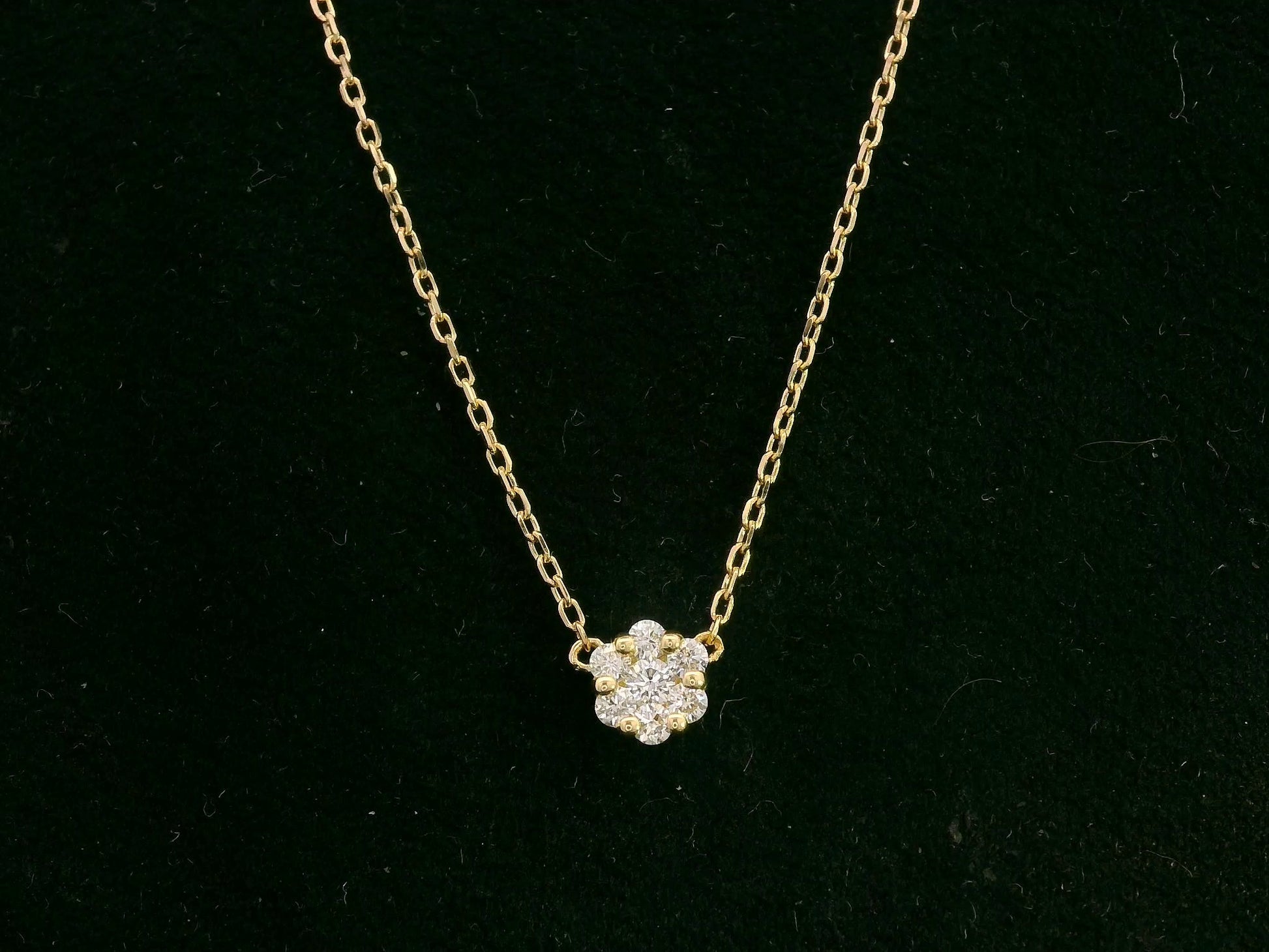 18K yellow gold diamond cluster necklace with round brilliant diamonds, total diamond weight 0.09 carat – Emirates Diamonds