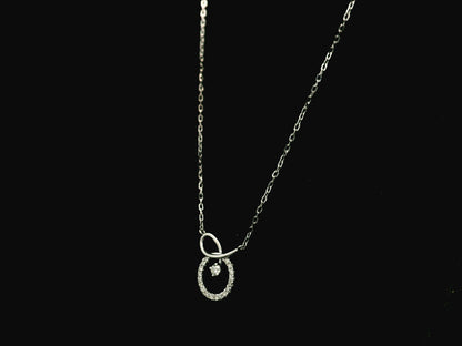 Diamond circle pendant necklace in 18K white gold with 0.20 carat natural diamonds