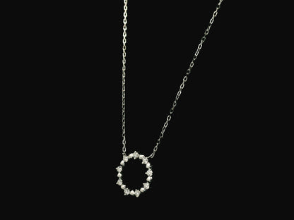 Diamond circle pendant necklace in 18K white gold with 0.33 carat natural diamonds
