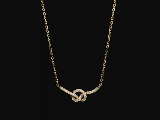 Diamond knot necklace in 18K rose gold with 0.29 carat natural diamonds