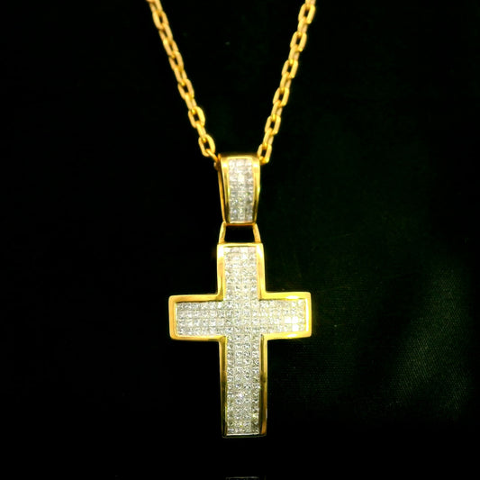 Princess Cut Diamond Cross Pendant in 18K Yellow Gold