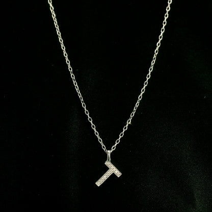 Diamond Initial T Alphabet Pendant In 18k Gold