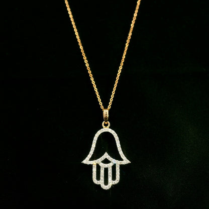 Diamond Hamsa hand pendant in 18K rose gold with openwork design