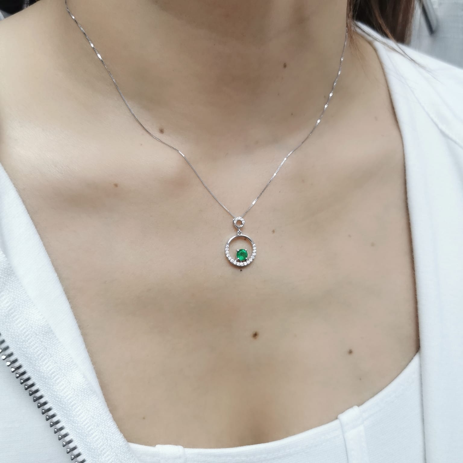 18K gold emerald and diamond circle pendant with 0.28-carat emerald and 0.15 carats of diamonds, layering necklace for women