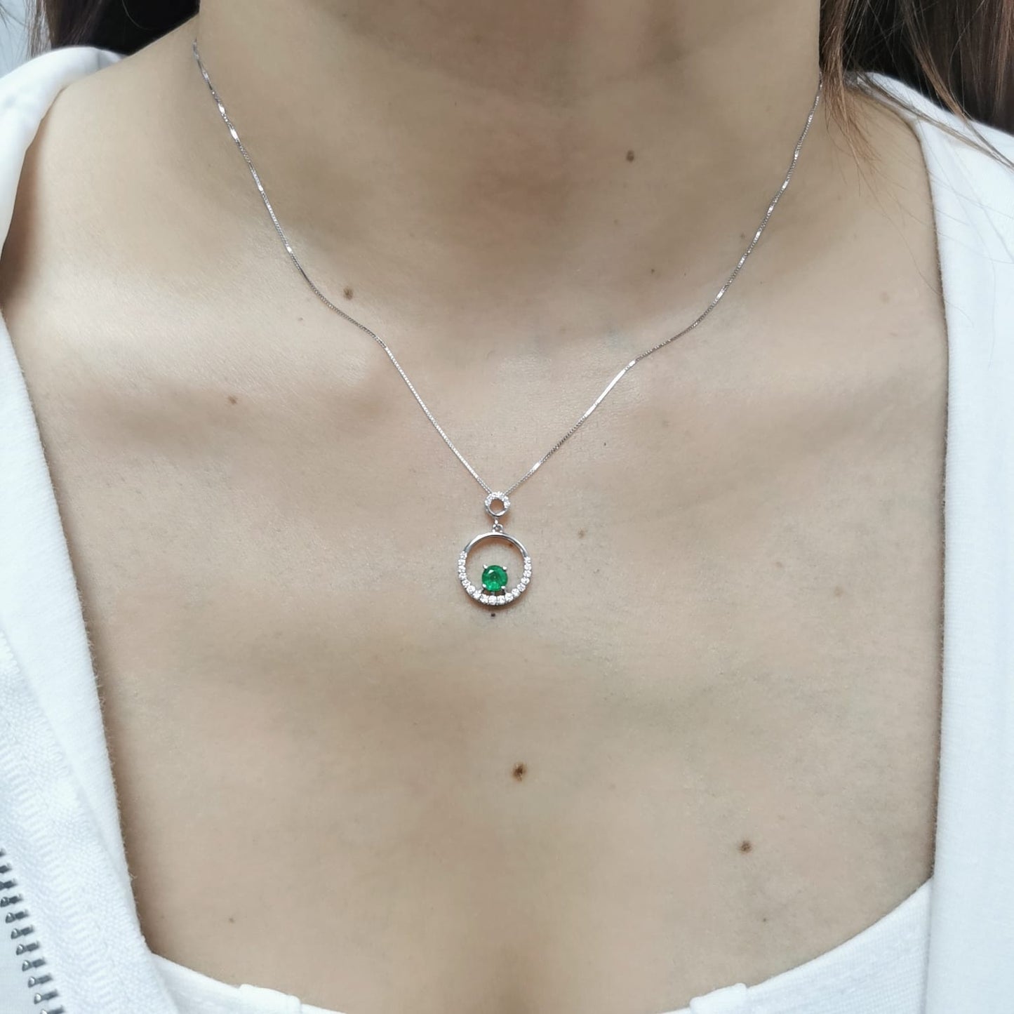 18K gold emerald and diamond circle pendant with 0.28-carat emerald and 0.15 carats of diamonds, layering necklace for women