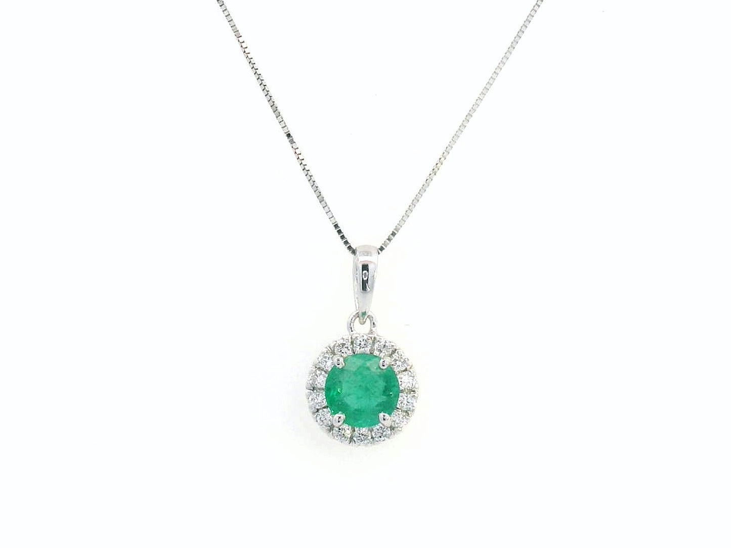 18K white gold emerald pendant with 0.60ct emerald and 0.17ct diamond halo, classic and elegant fine jewelry.