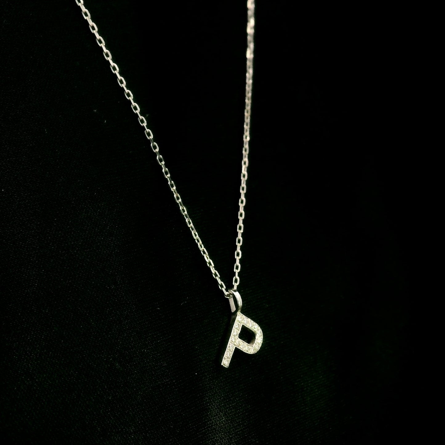 Diamond Initial P Alphabet Pendant In 18k Gold