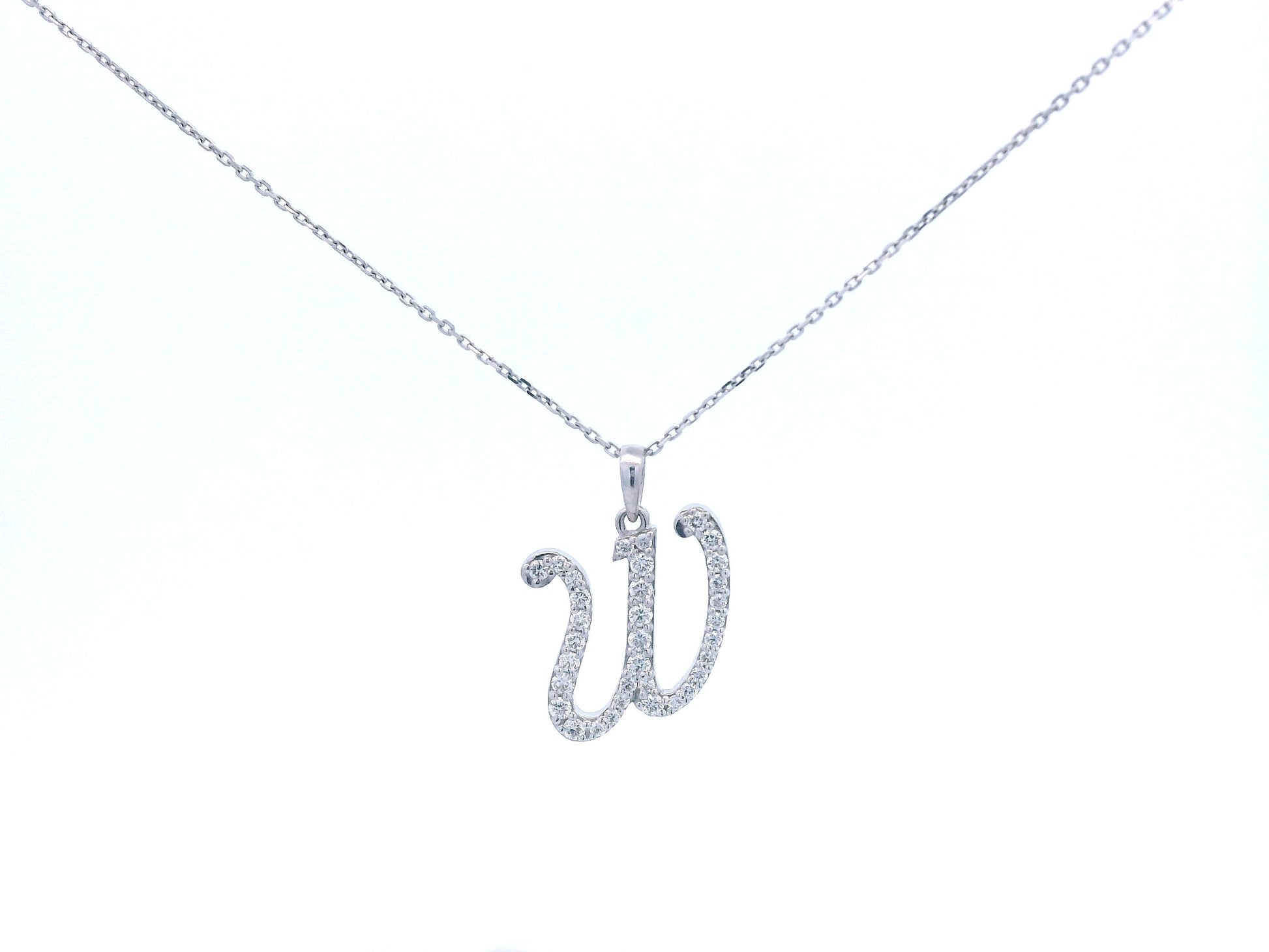 18K gold diamond initial pendant featuring 0.31 carats of brilliant diamonds, personalized letter necklace, luxury monogram jewelry gift.