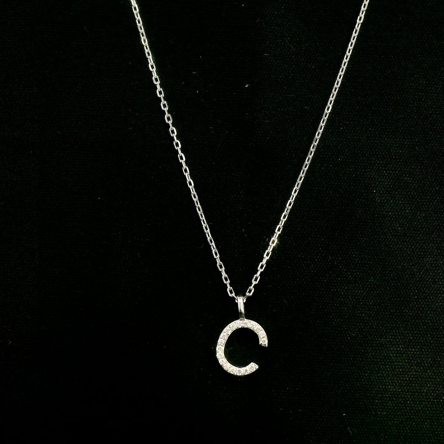Diamond Initial C Alphabet Pendant In 18k Gold