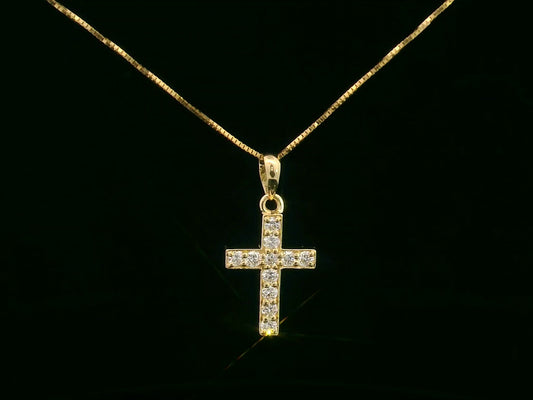 18K gold diamond cross pendant with 0.22 carat round diamonds, without chain