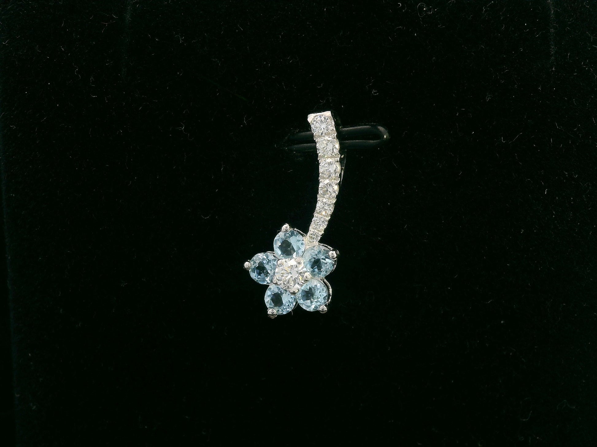 18K White Gold Floral Pendant with Aquamarines and Diamond Accents