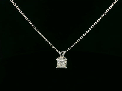 18K white gold solitaire pendant with 1.01 carat princess cut diamond, IGI certified