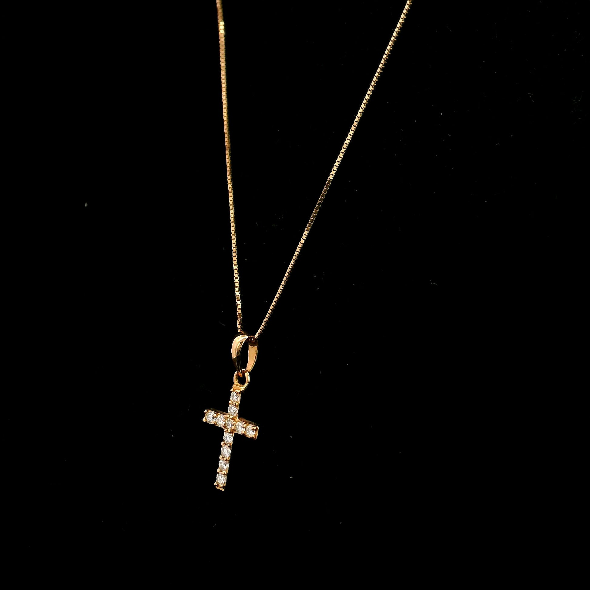 18K rose gold natural diamond cross pendant with round brilliant diamonds, classic Christian cross pendant, chain sold separately.