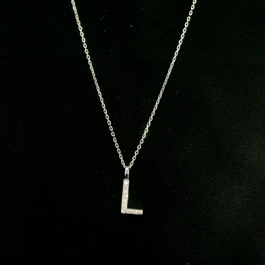 Diamond Initial L Alphabet Pendant In 18k Gold