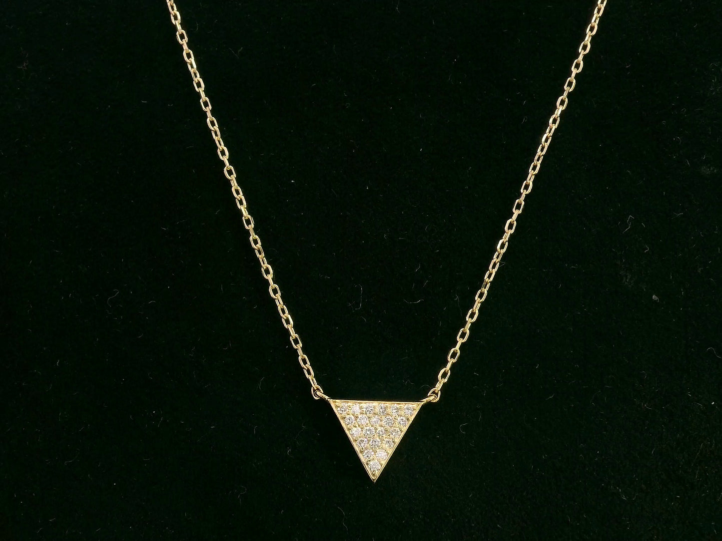 18K yellow gold diamond triangle pendant necklace – minimalist geometric design by Emirates Diamonds