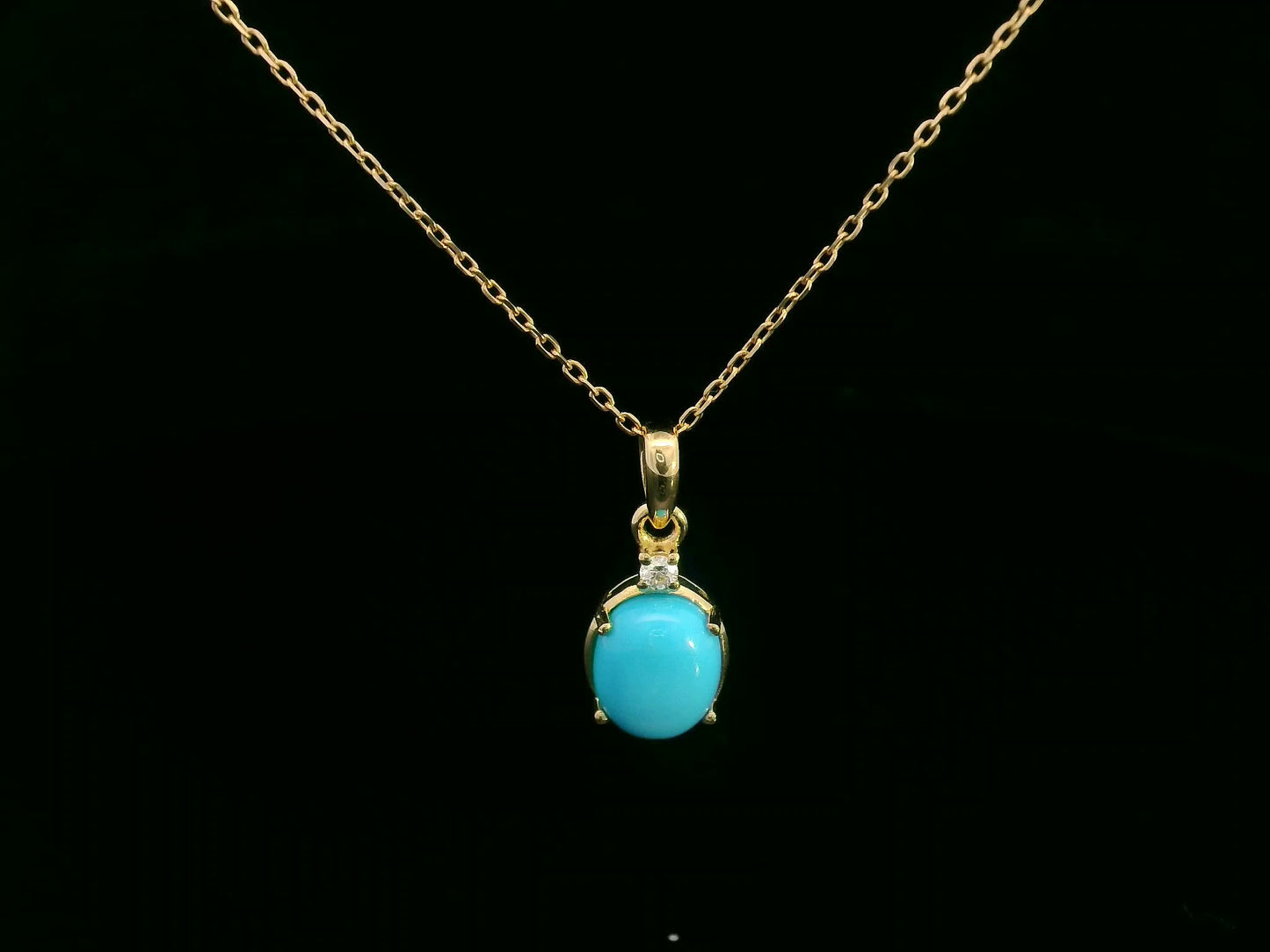 18K yellow gold turquoise pendant with 1.75ct turquoise and 0.03ct diamond – Emirates Diamonds