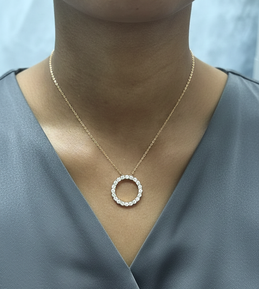 18K white gold diamond circle pendant with 1.74 carat total diamond weight by Emirates Diamonds