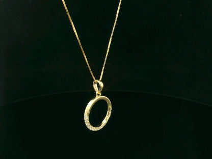 18K yellow gold diamond circle pendant with pavé-set diamonds in an open eternity design by Emirates Diamonds.