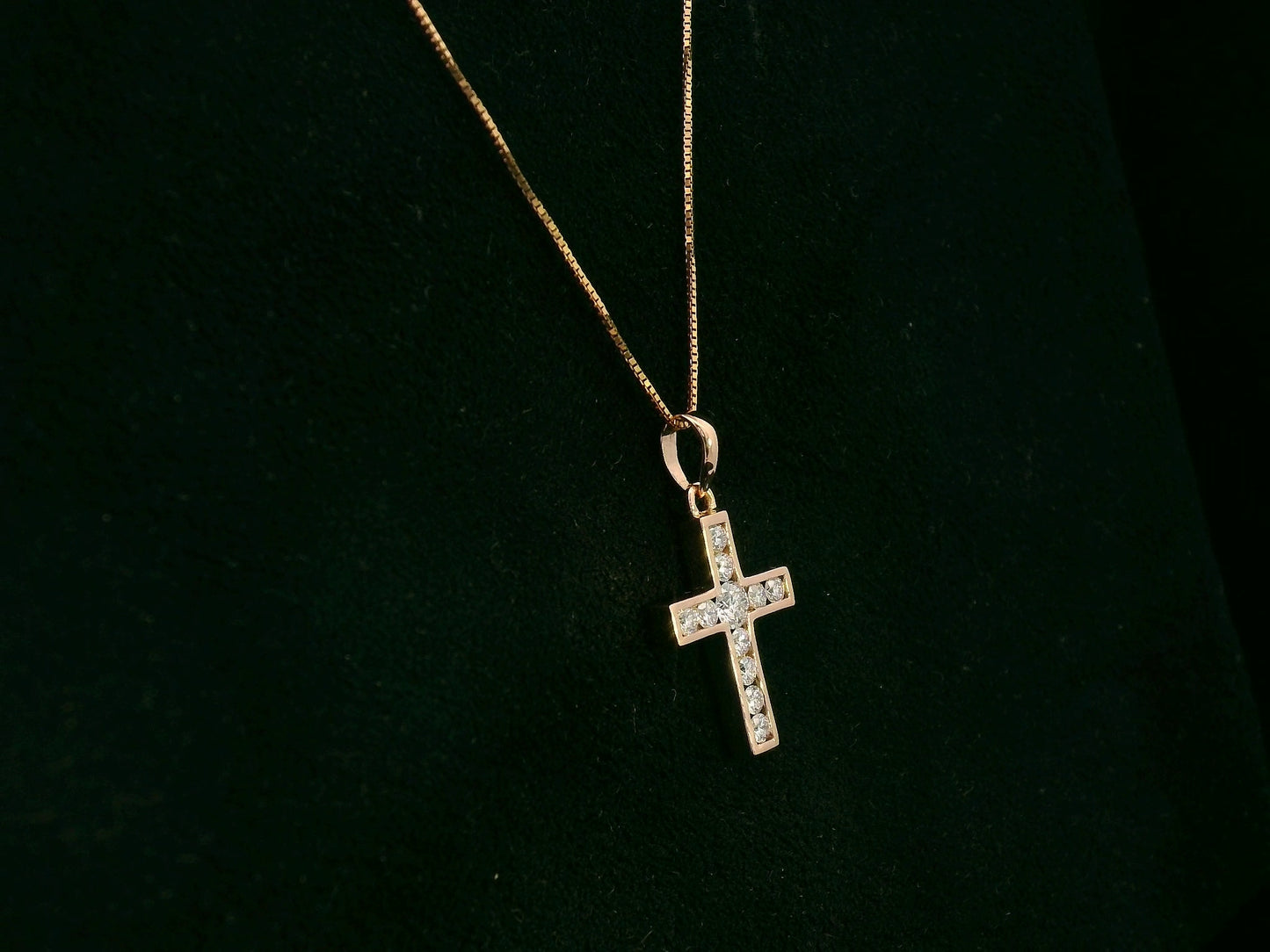 Diamond cross pendant in 18K rose gold with prong-set natural diamonds by Emirates Diamonds