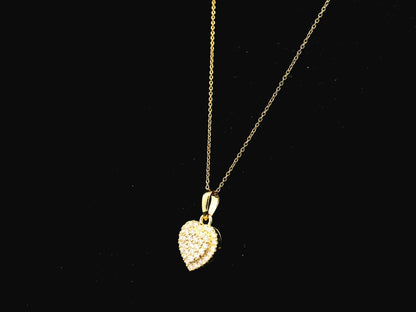 Heart-shaped diamond cluster pendant in 18K yellow gold – Emirates Diamonds