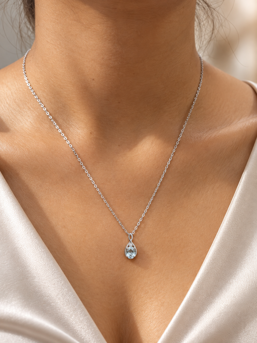 Aquamarine Drop Pendant Necklace in 18K White Gold
