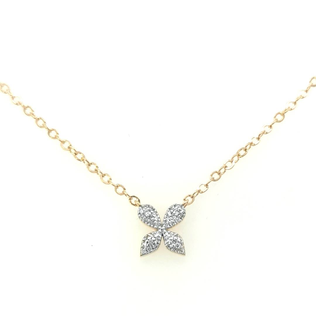 Cluster Set Diamond Necklace In 18k Yellow Gold.