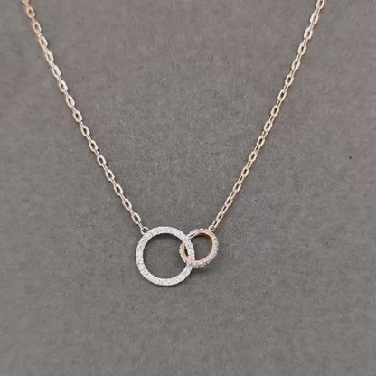 Interlinked Diamond Circles Necklace In 18k Rose Gold.