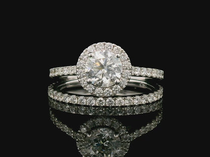 Brilliant 1.01 Carat Diamond Engagement Ring & Wedding Band Set in 18K White Gold.