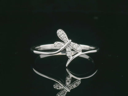 Exquisite 18K Gold Dragonfly Diamond Ring | Nature-Inspired Design with 0.07 Carat Diamonds