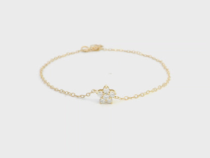 Flower Cluster Diamond Bracelet In 18k Yellow Gold.